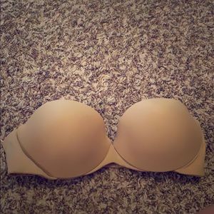 Nude strapless bra